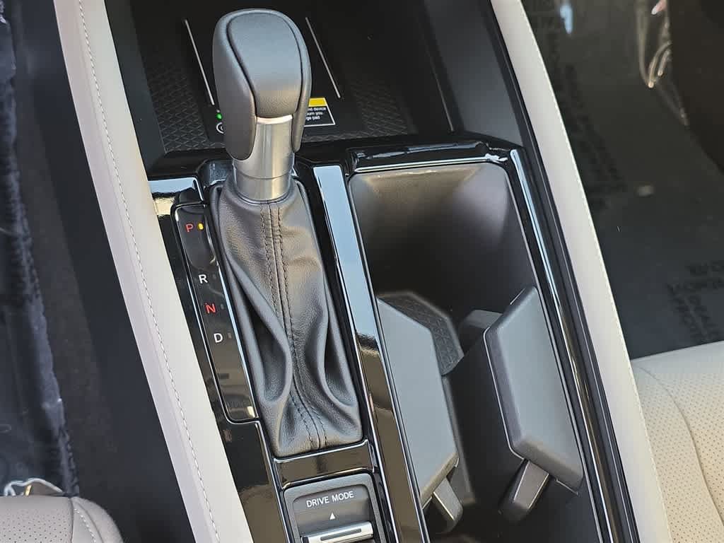 Certified 2025 Honda Accord Touring image 24