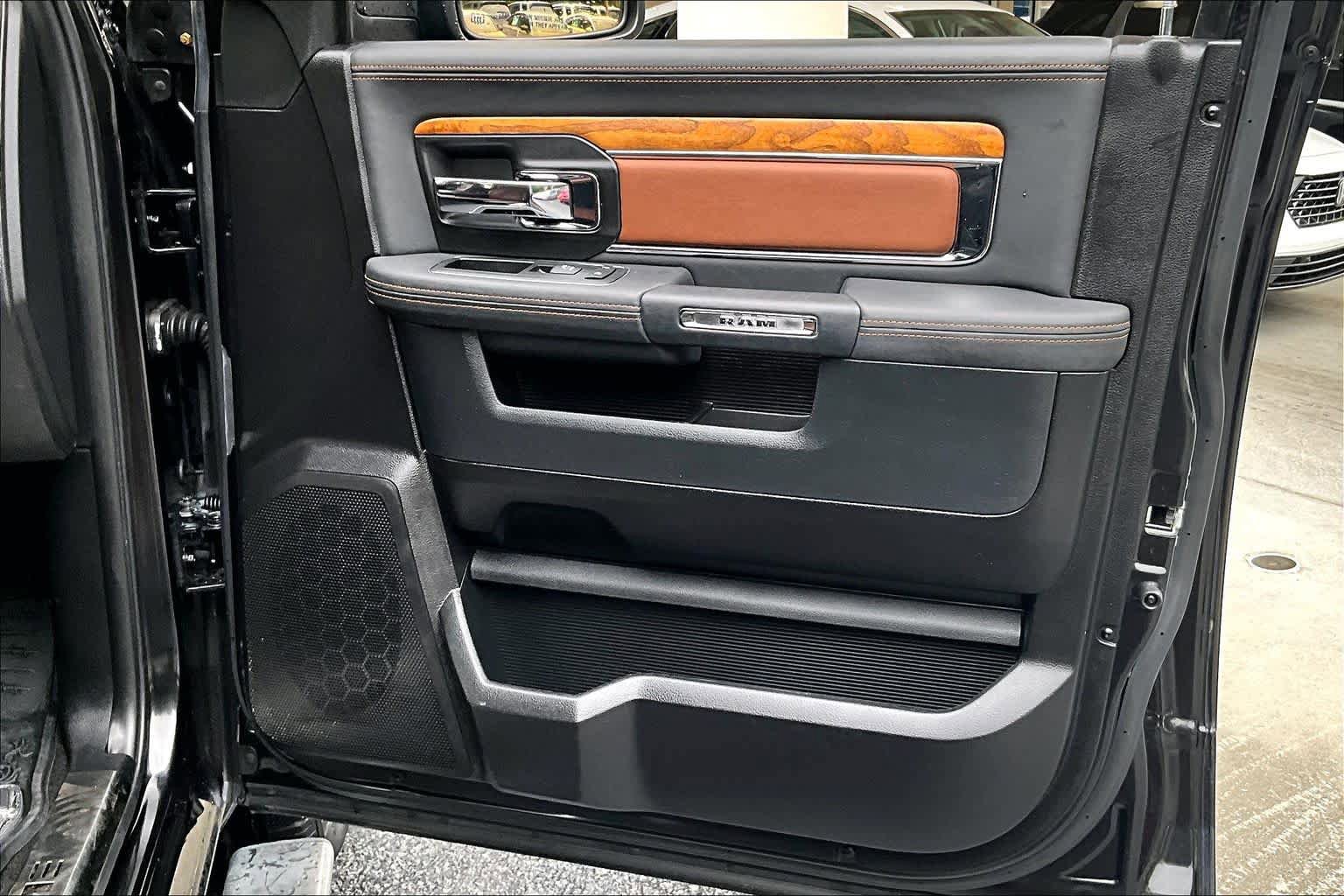 Used 2015 RAM 1500 Laramie Longhorn w/ Convenience Group RWD image 21