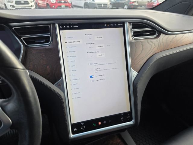 Used 2017 Tesla Model X 75D AWD/4WD image 43