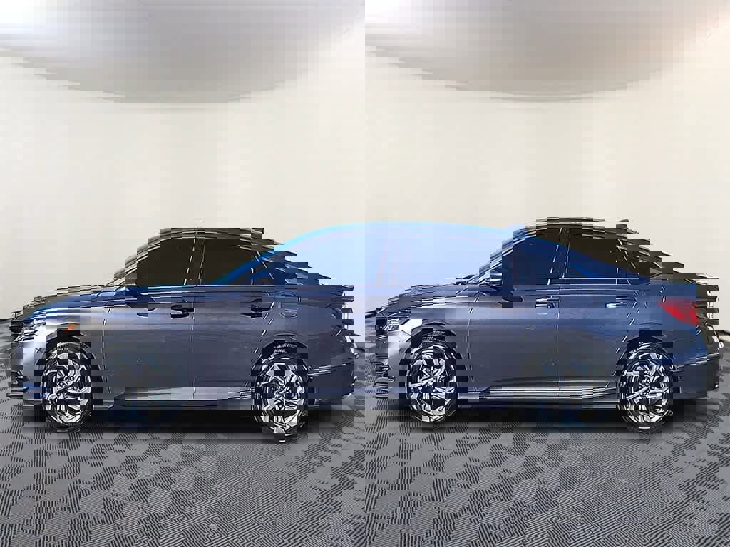 Used 2019 Honda Accord EX image 6