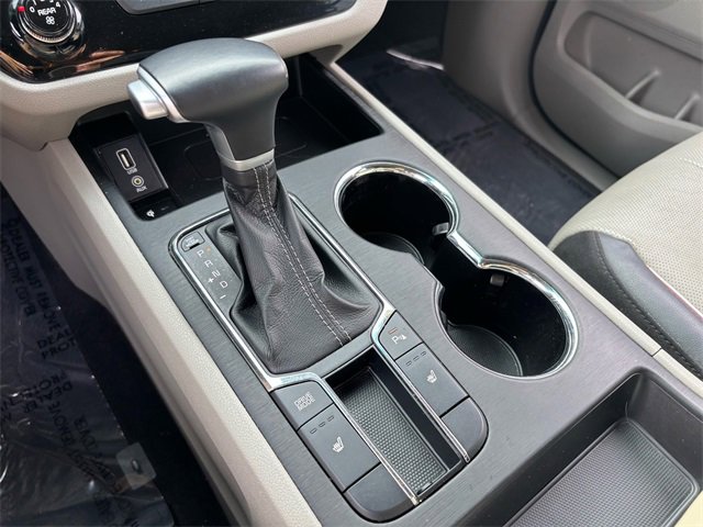 Used 2020 Kia Sedona EX image 26