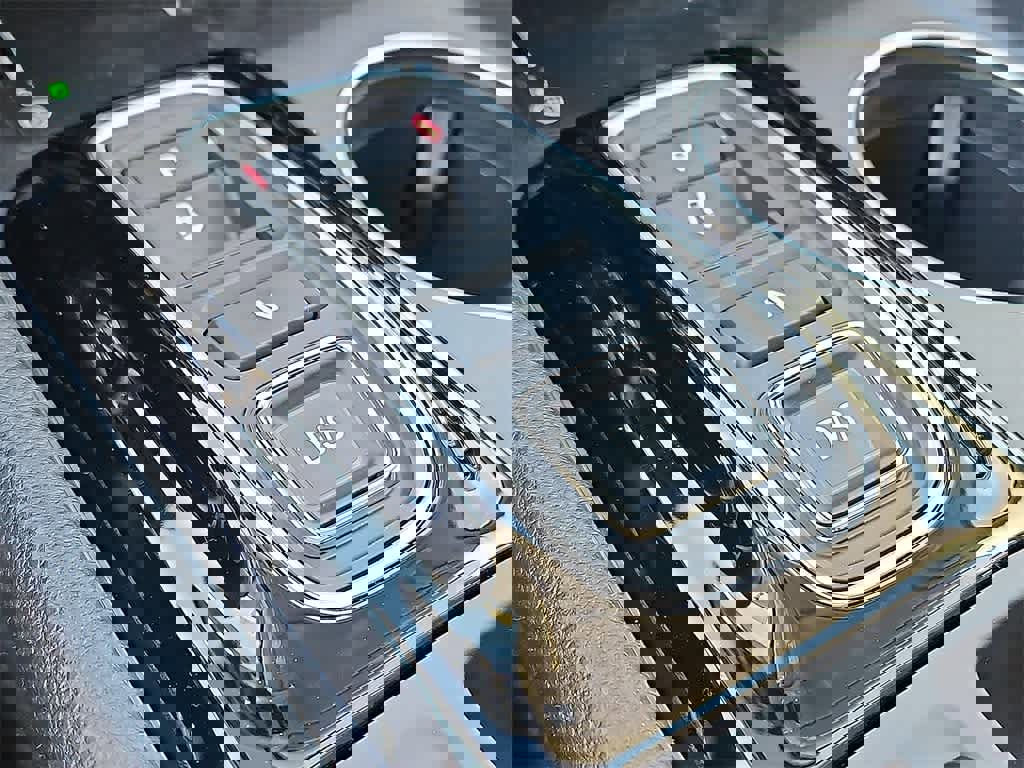 New 2025 Honda Pilot EX-L image 11