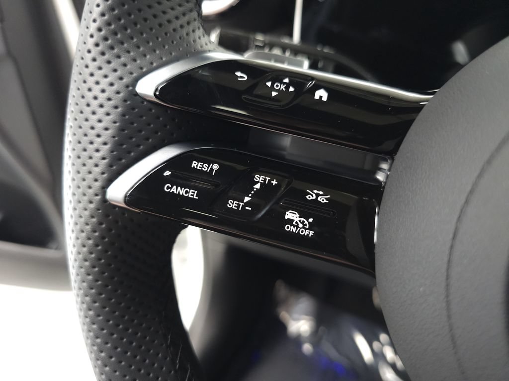 Certified 2026 Mercedes-Benz GLC 300 4MATIC image 10