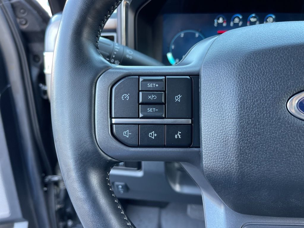 Certified 2024 Ford F350 Lariat w/ Chrome Package image 17