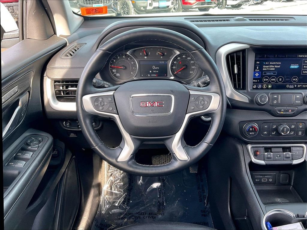 Used 2024 GMC Terrain SLT image 16
