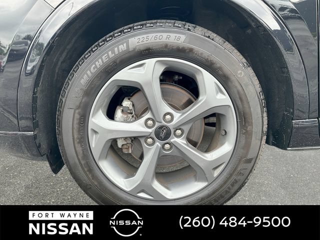 Used 2024 Ford Escape ST-Line w/ Tech Pack #1 AWD/4WD image 10