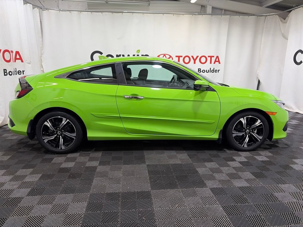 Used 2018 Honda Civic Touring image 11