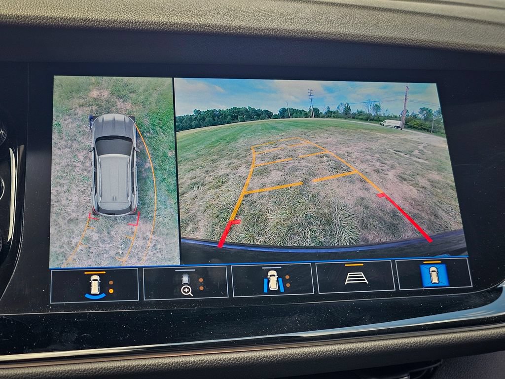 Used 2021 Buick Envision Avenir AWD/4WD image 27