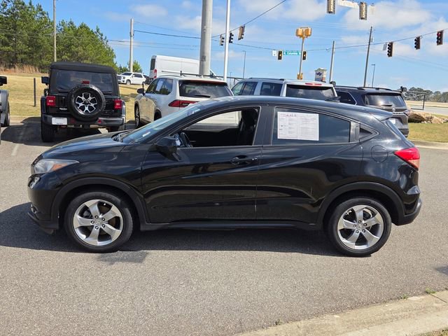 Used 2017 Honda HR-V LX image 4