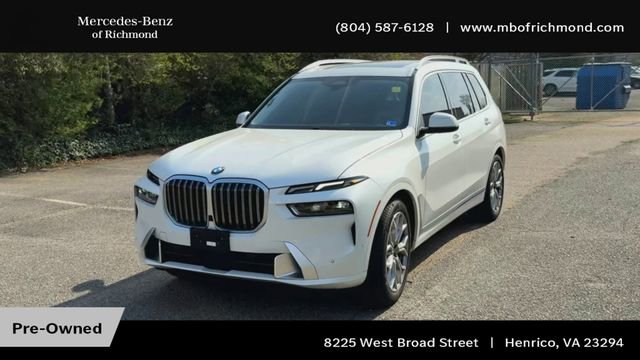 Used 2025 BMW X7 xDrive40i w/ Premium Package image 6