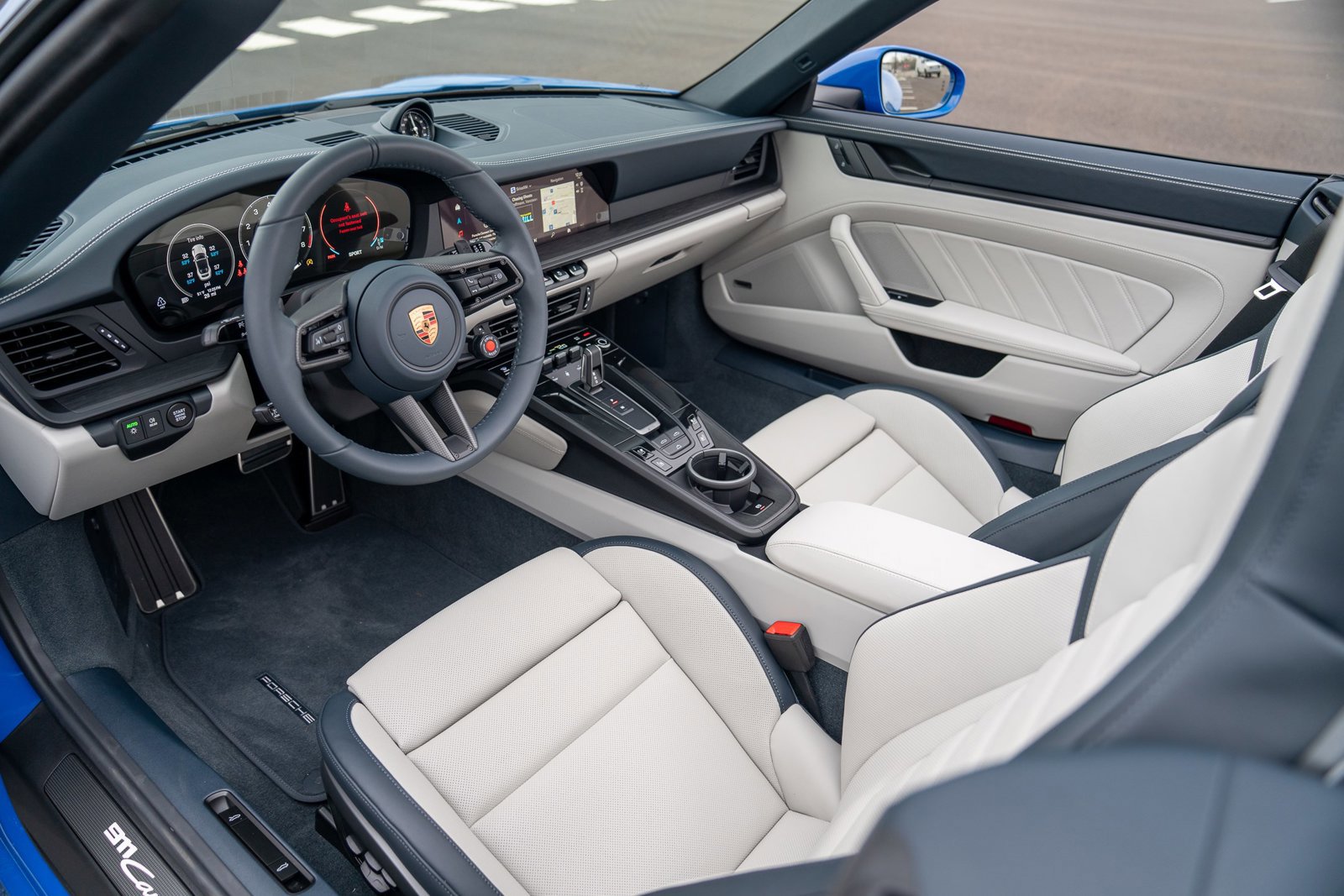 Used 2026 Porsche 911 Carrera GTS image 4