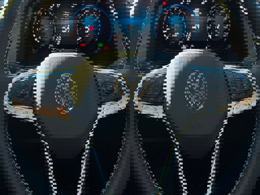 New 2026 Volkswagen Atlas SE image 31