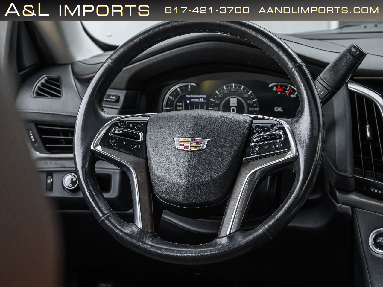 Used 2020 Cadillac Escalade Luxury image 6