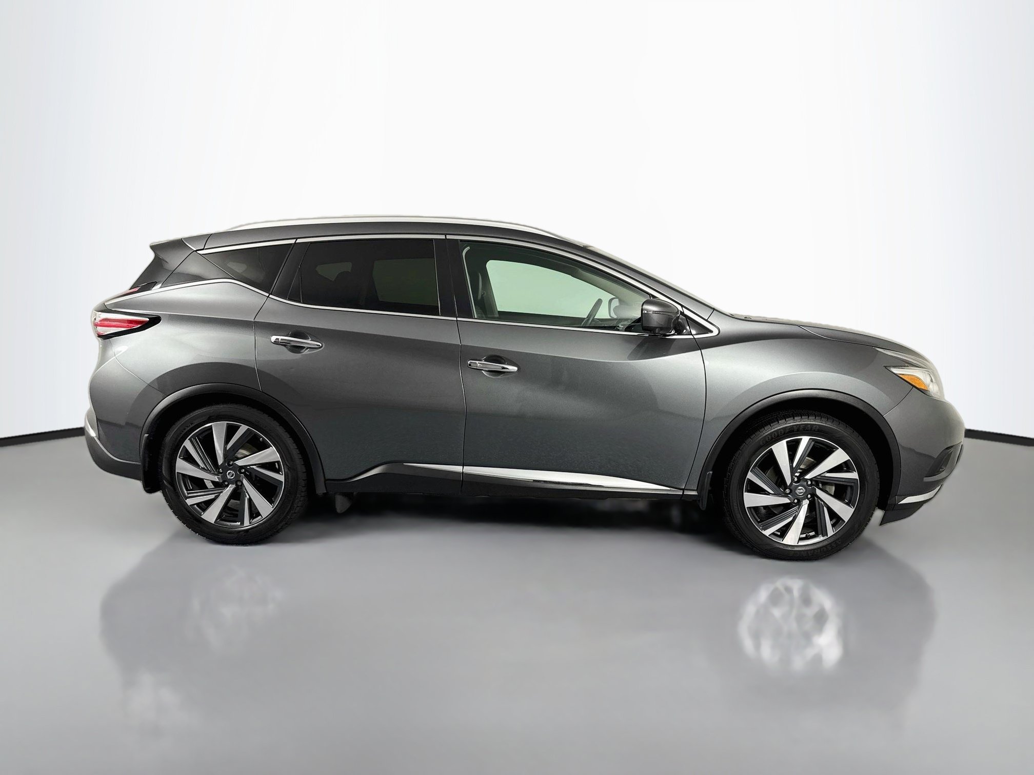 Used 2016 Nissan Murano Platinum AWD/4WD image 4