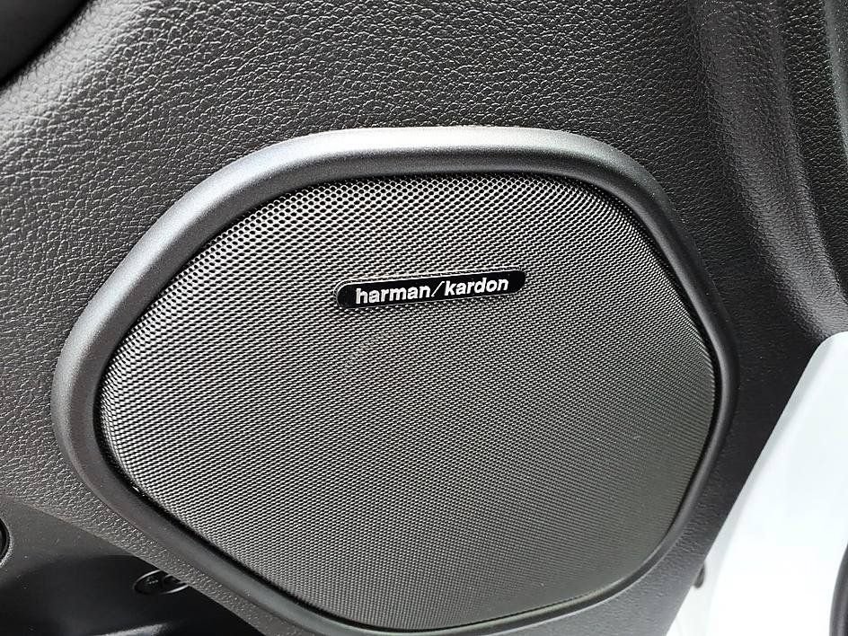 Used 2023 Dodge Durango R/T AWD/4WD image 15