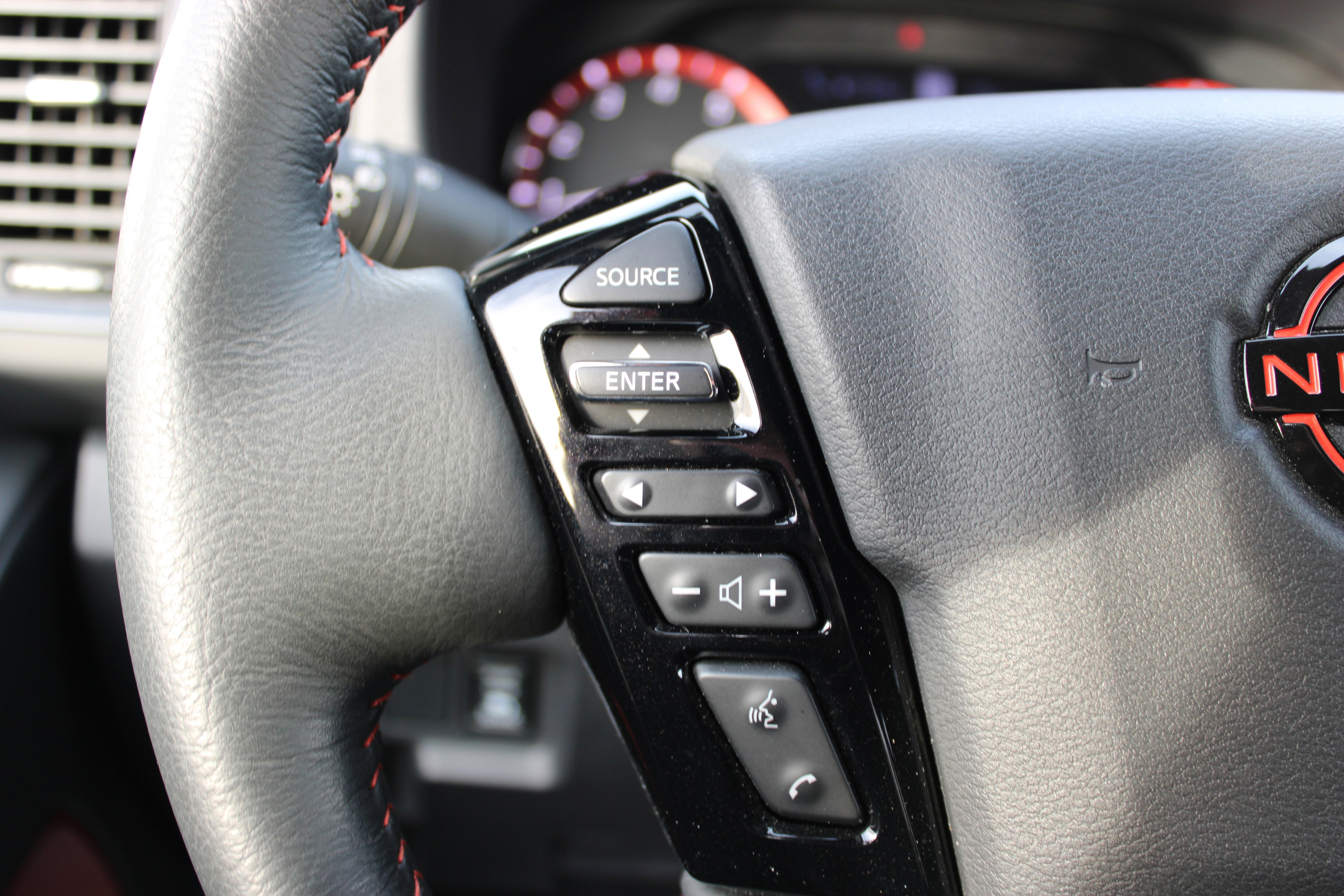 Certified 2023 Nissan Frontier PRO-4X w/ Pro Convenience Package image 29