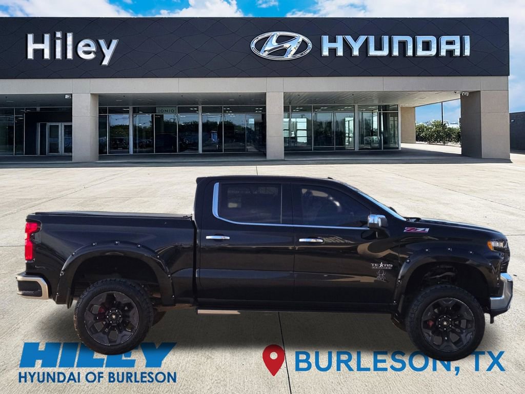 Used 2021 Chevrolet Silverado 1500 LTZ w/ LTZ Premium Texas Edition image 3