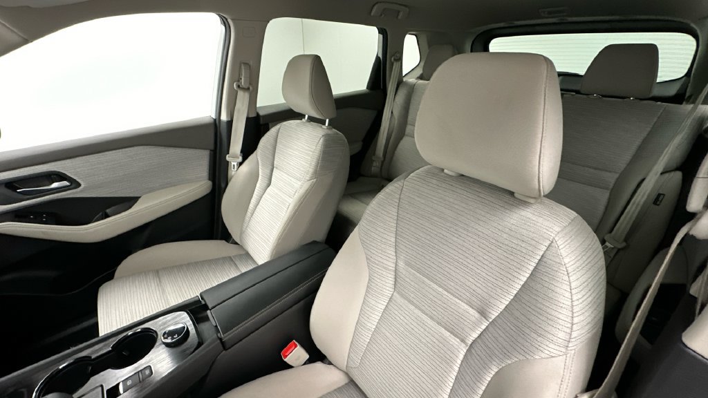 Certified 2021 Nissan Rogue SV AWD/4WD image 9