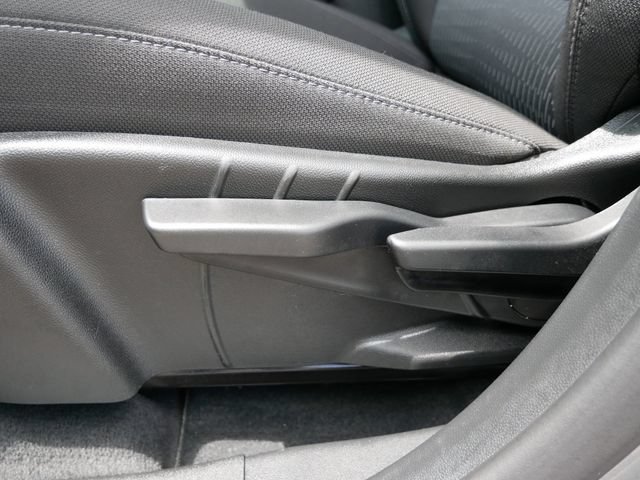 Used 2026 Chevrolet Equinox LT AWD/4WD image 13