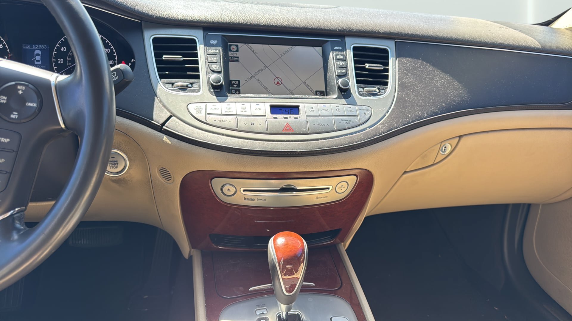 Used 2012 Hyundai Genesis 3.8 w/ Premium Pkg RWD image 28