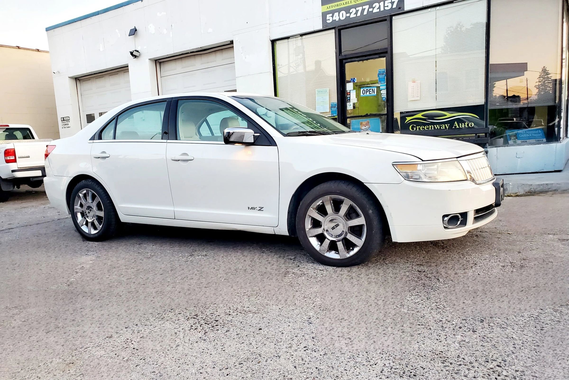 Used 2008 Lincoln MKZ AWD image 8