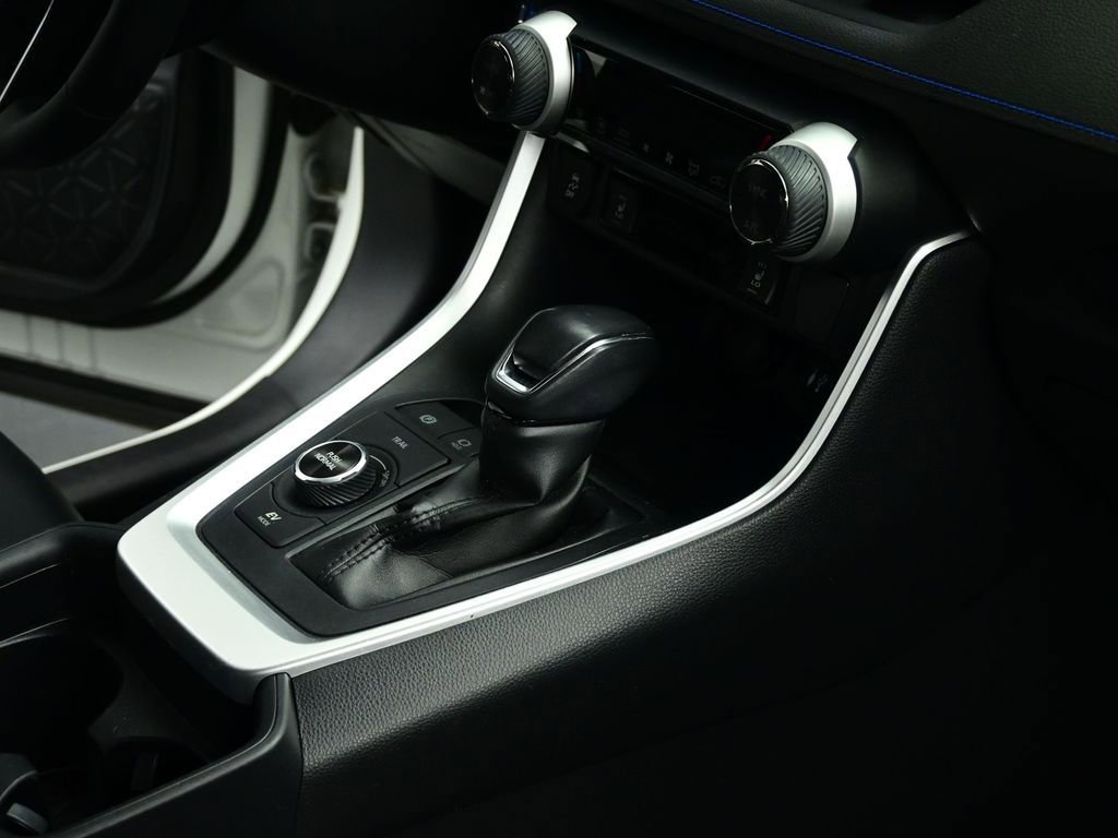 Used 2019 Toyota RAV4 XSE w/ XSE Weather Package image 60