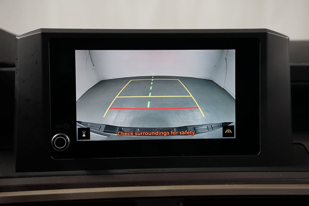 Certified 2025 Toyota Tacoma SR5 image 21