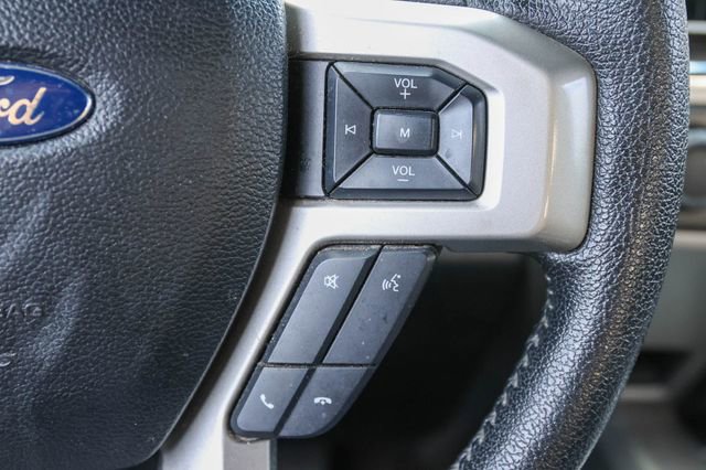 Used 2015 Ford F150 Lariat image 26