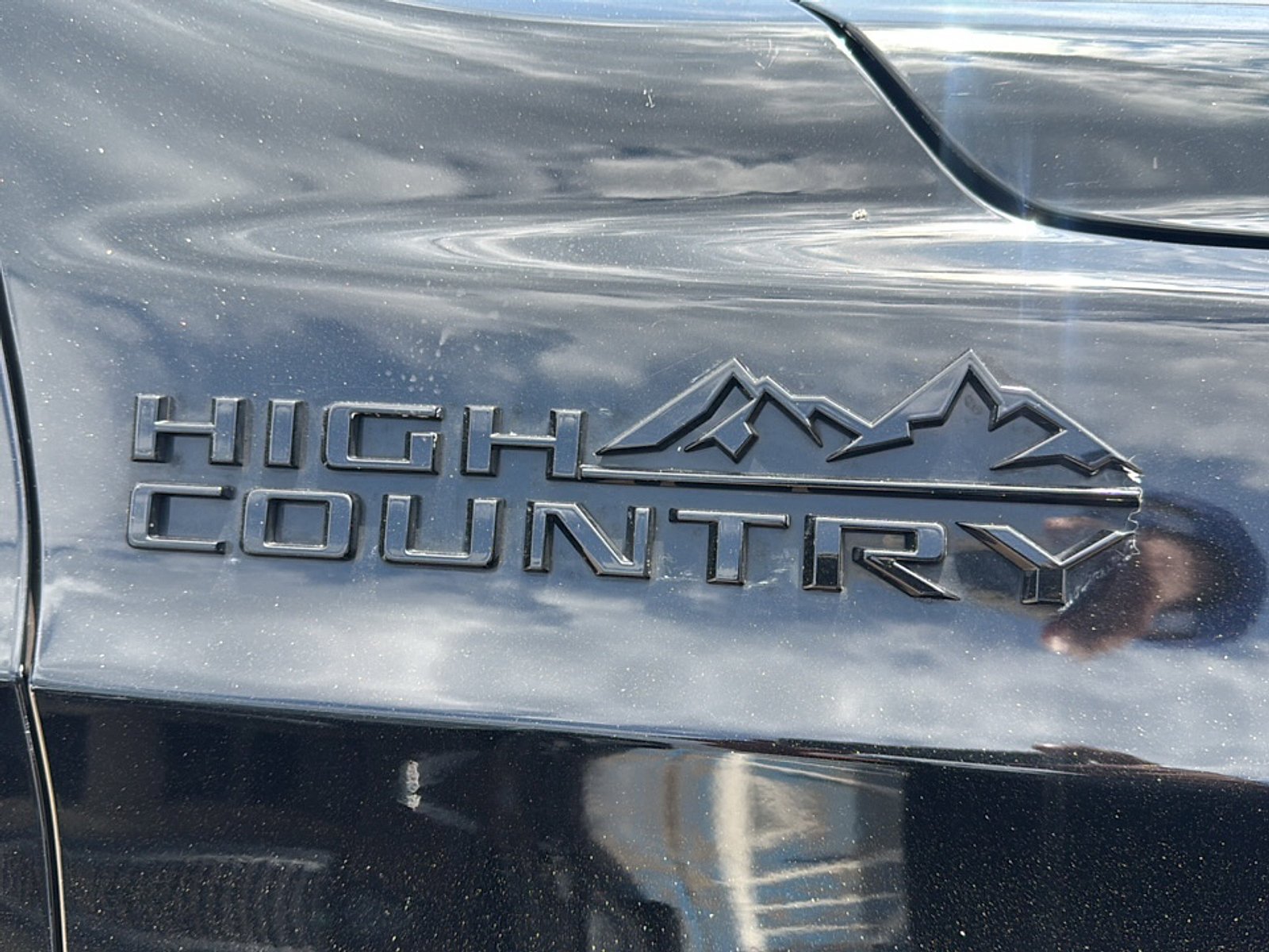Used 2024 Chevrolet Tahoe High Country w/ Advanced Technology Package AWD/4WD image 50
