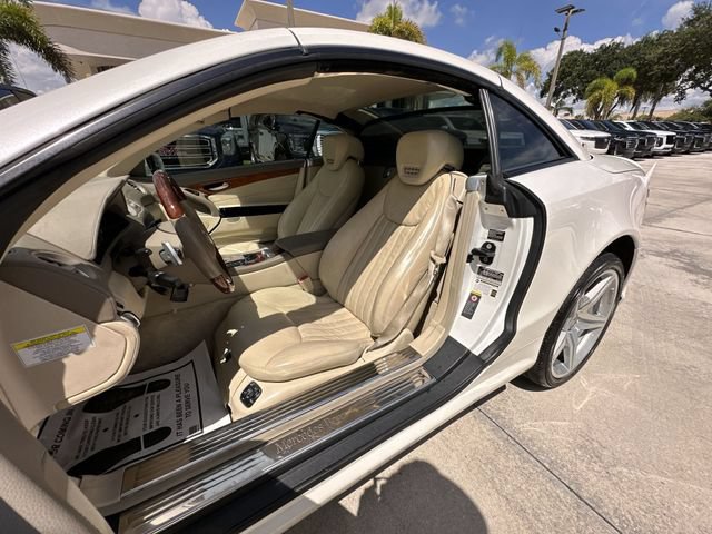 Used 2009 Mercedes-Benz SL 550 image 19