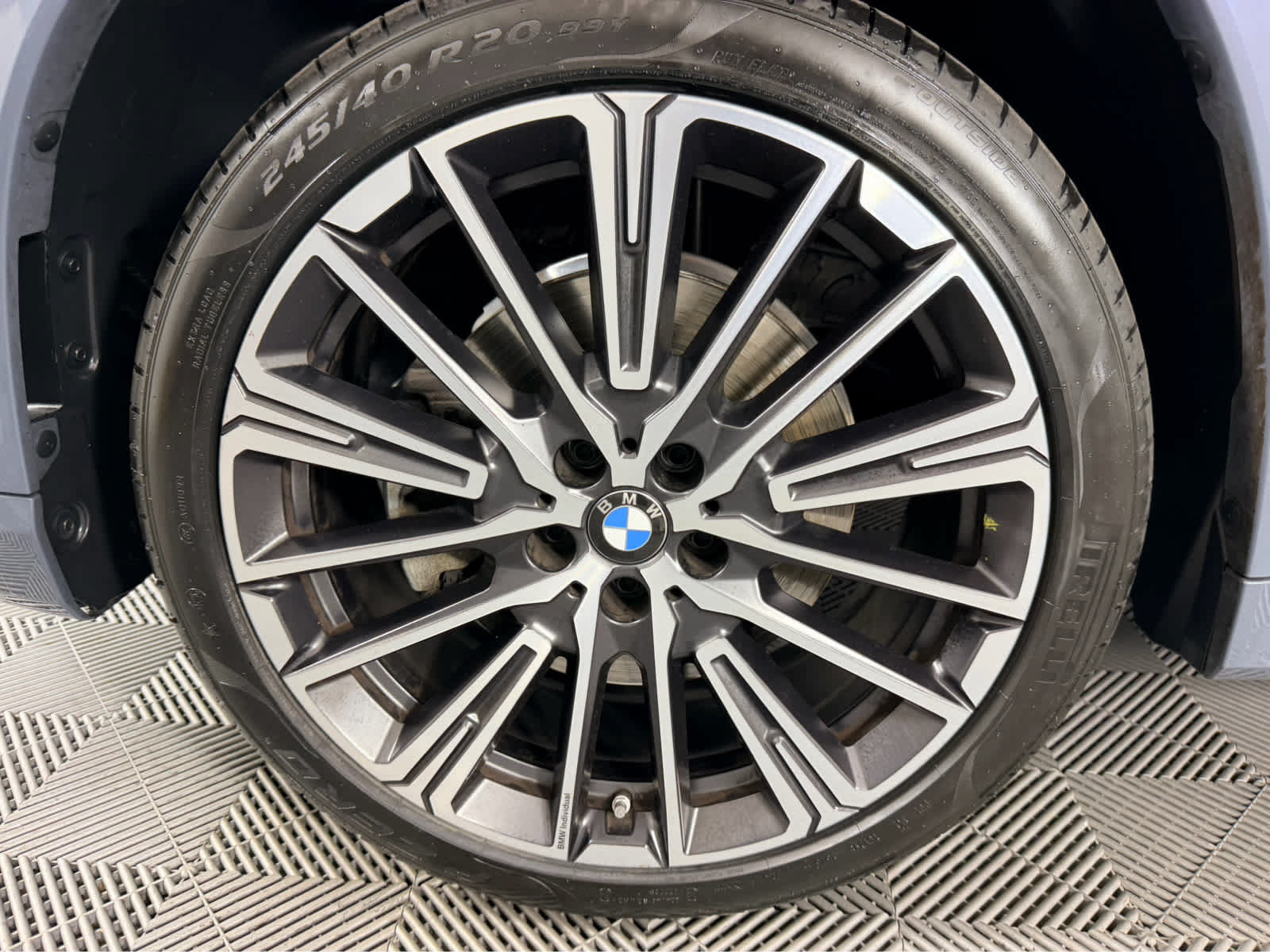 Used 2025 BMW X1 xDrive28i w/ Technology Package AWD/4WD image 8