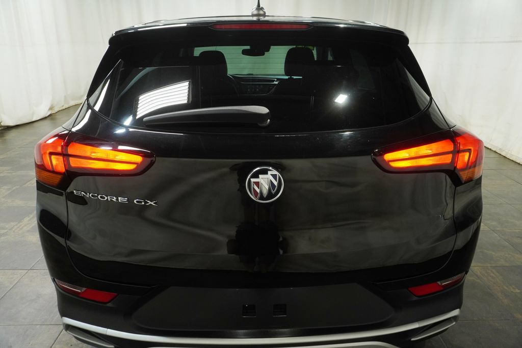 Used 2021 Buick Encore GX Preferred w/ Cold Weather Comfort Package FWD image 5