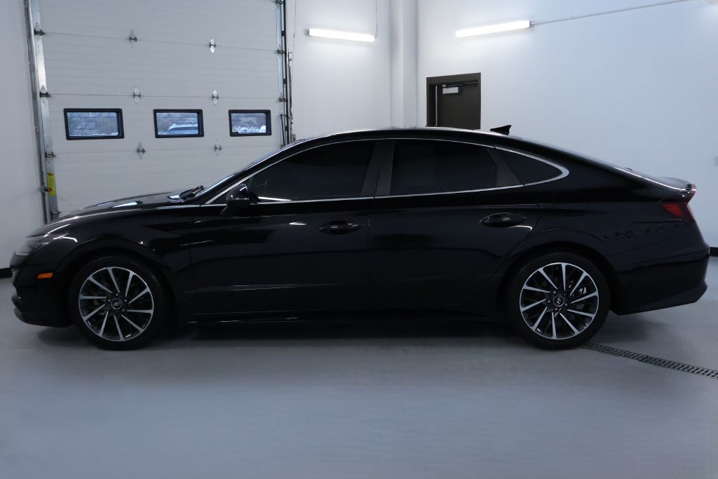 Used 2020 Hyundai Sonata Limited FWD image 4
