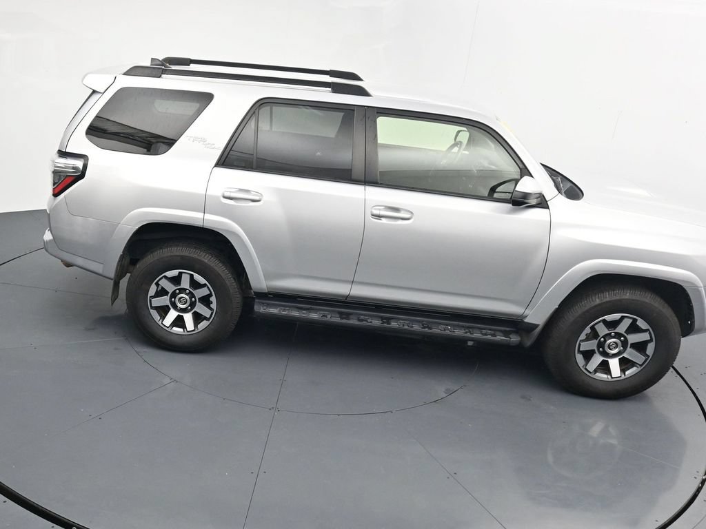 Used 2021 Toyota 4Runner TRD Off-Road AWD/4WD image 31