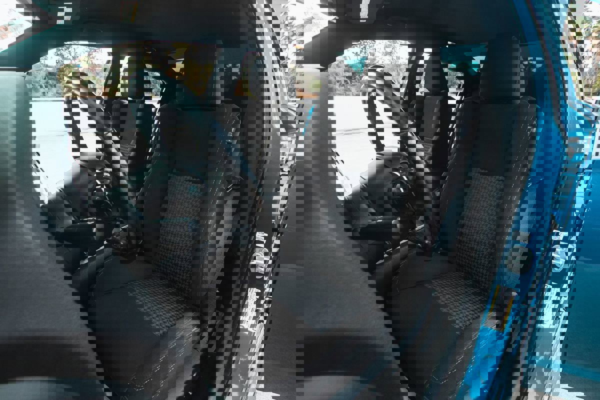 Used 2020 Dodge Charger GT image 12