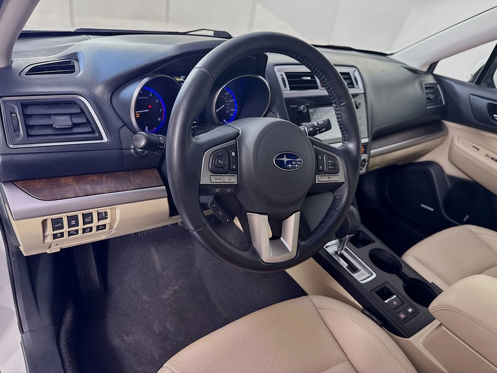 Used 2015 Subaru Outback 2.5i Limited image 9