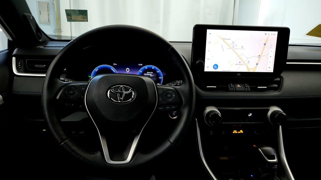 Used 2024 Toyota RAV4 XSE w/ Advanced Technology Package AWD/4WD image 28