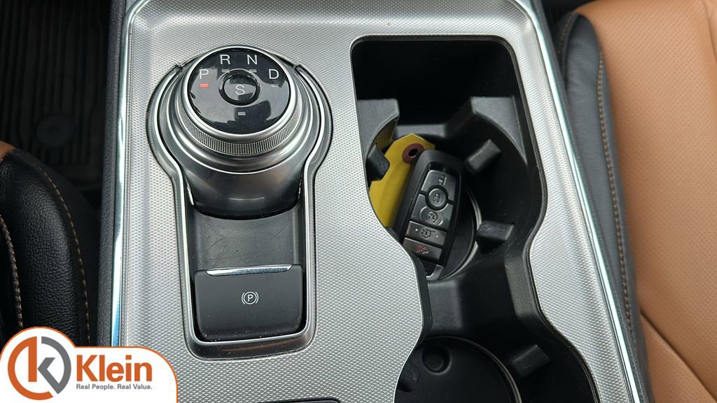 Used 2024 Ford Edge Titanium w/ Titanium Elite Package image 23