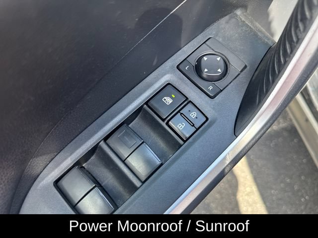Used 2019 Toyota RAV4 Adventure AWD/4WD image 13