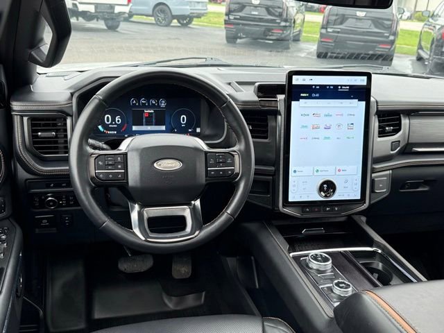 Used 2024 Ford Expedition Max Platinum AWD/4WD image 7