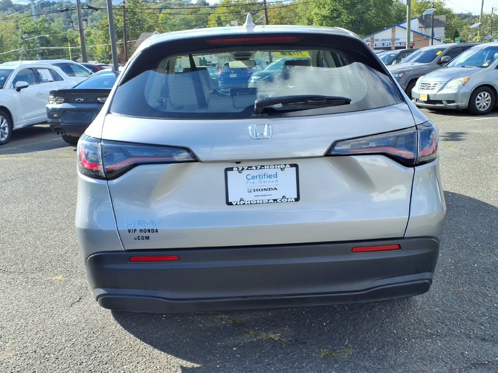 Certified 2024 Honda HR-V LX image 5