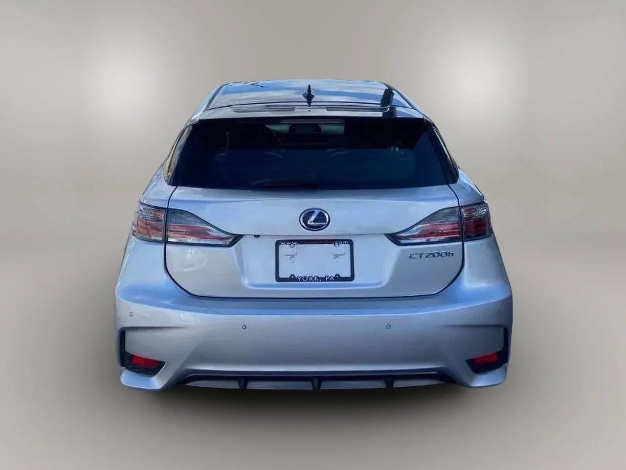 Used 2014 Lexus CT 200h Base 4dr Hatchback image 5