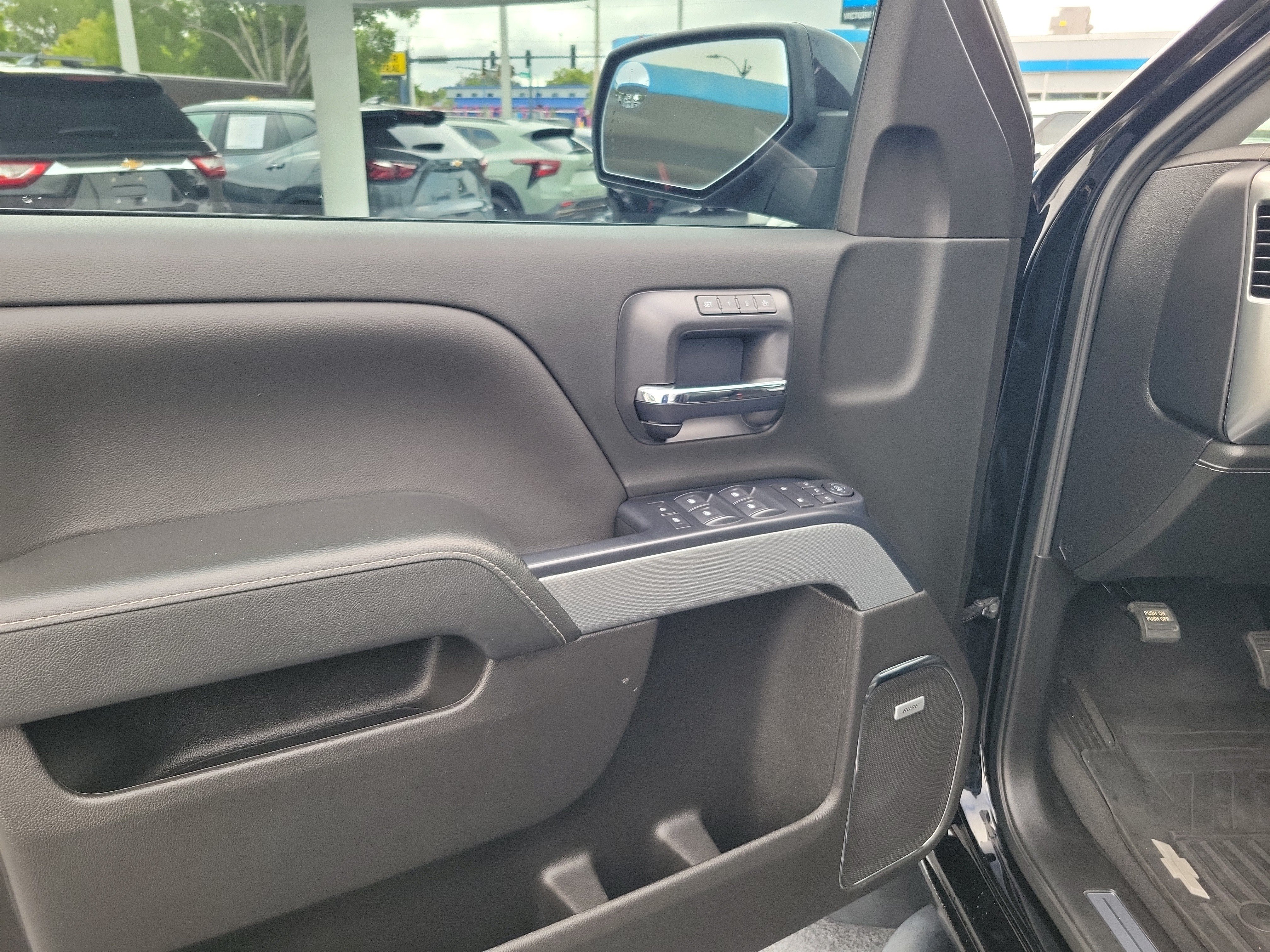 Used 2019 Chevrolet Silverado 2500 LTZ w/ Duramax Plus Package AWD/4WD image 18