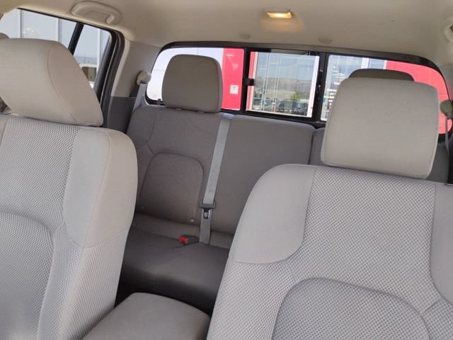 Used 2019 Nissan Frontier SV AWD/4WD image 14