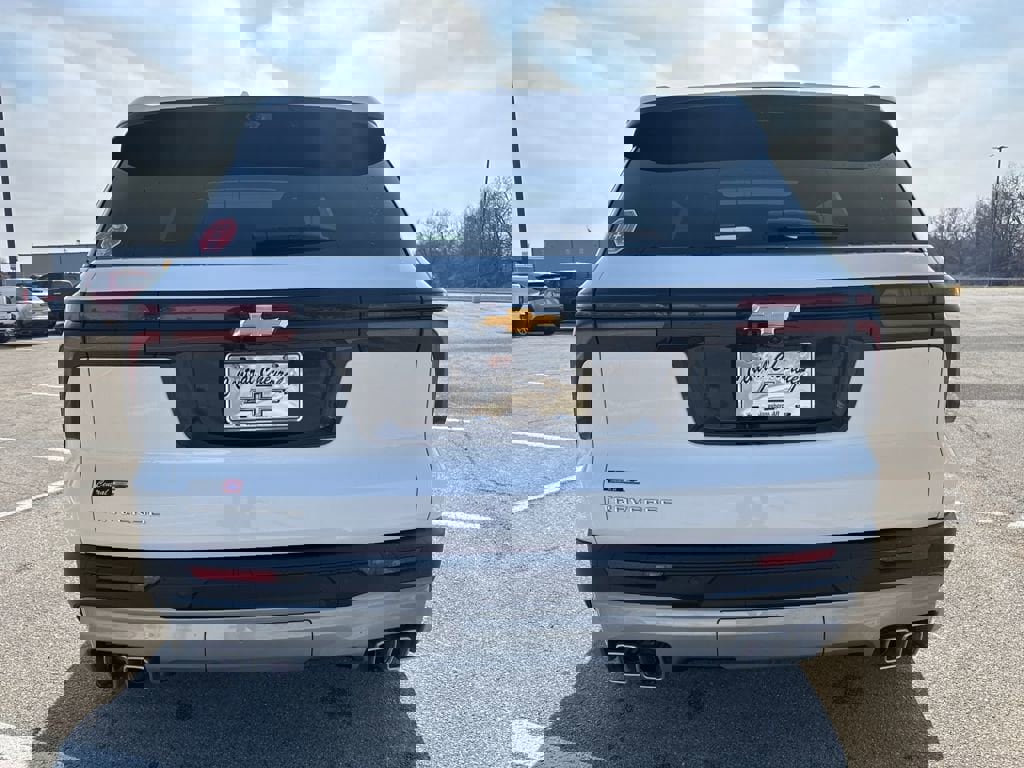 New 2026 Chevrolet Traverse LT w/ Sun and Wheel Package image 5
