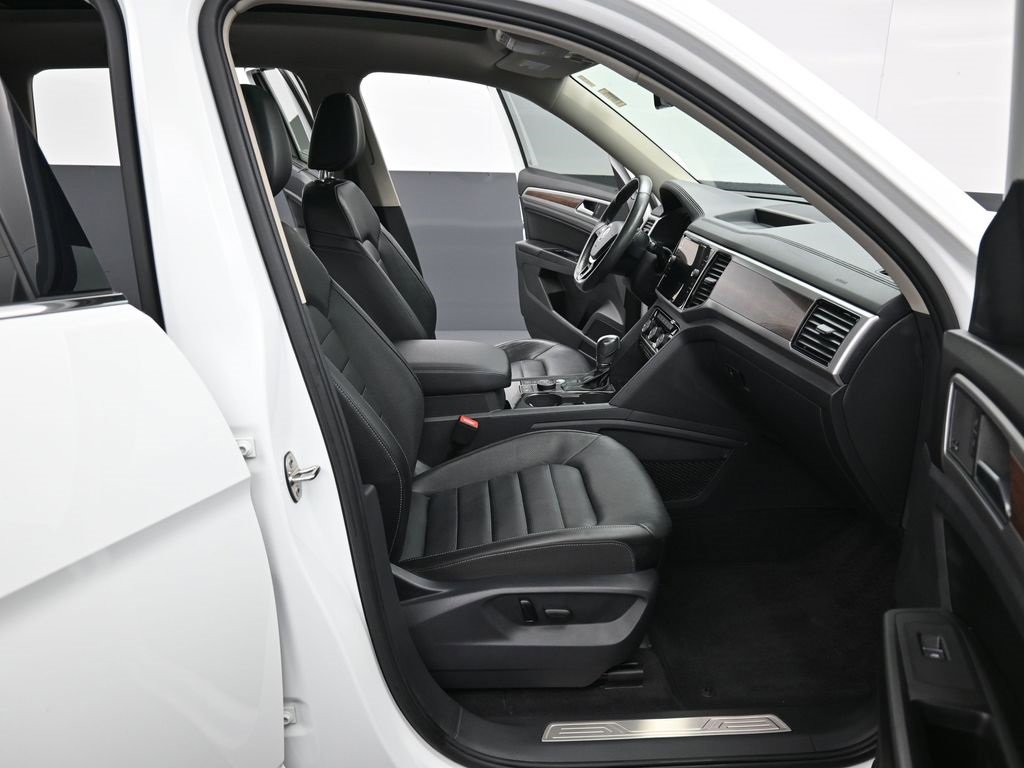 Used 2018 Volkswagen Atlas SEL Premium image 36