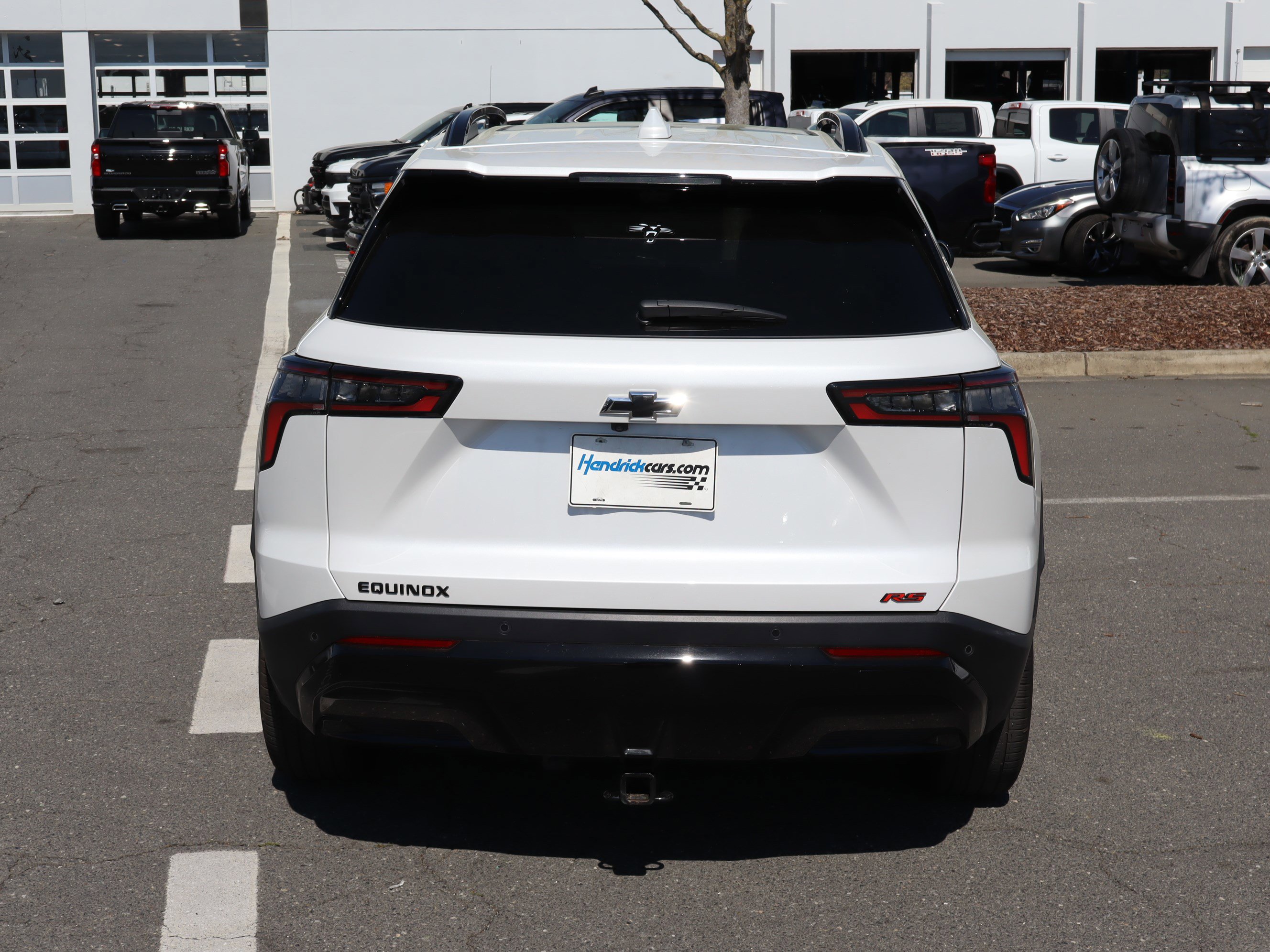 Used 2025 Chevrolet Equinox RS w/ Safety and Technology Package image 9