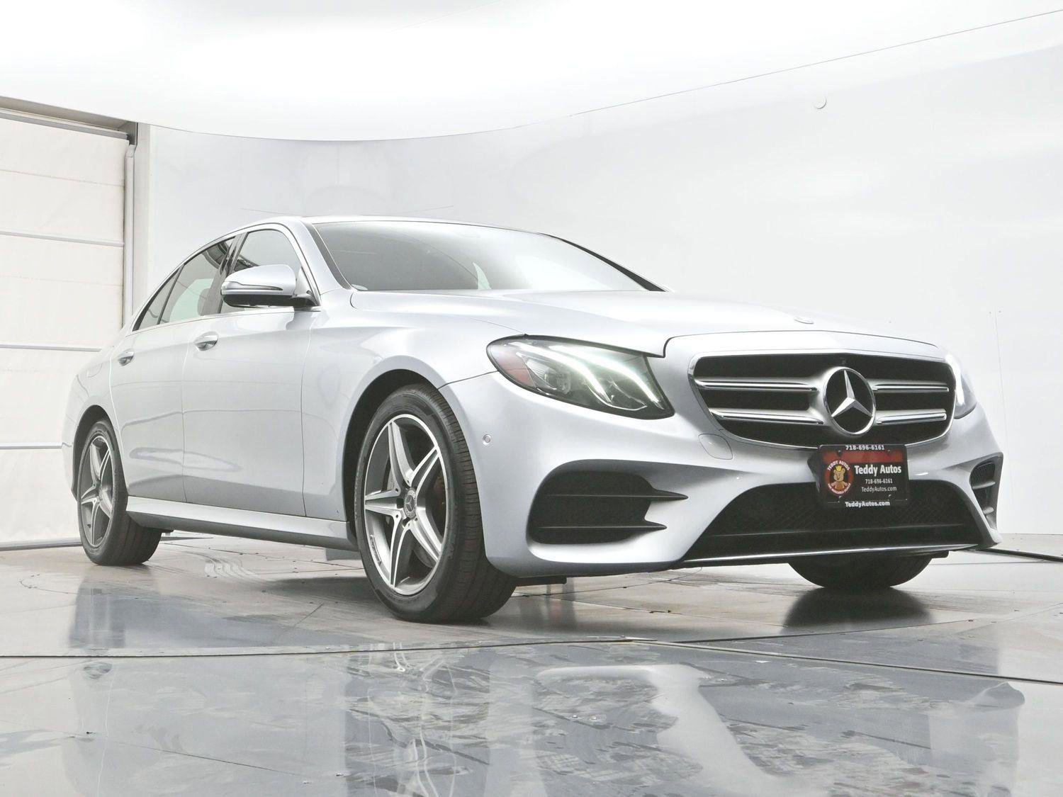 Used 2019 Mercedes-Benz E 300 4MATIC image 32