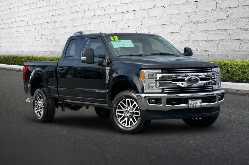 Used 2017 Ford F350 Lariat w/ Lariat Ultimate Package image 2