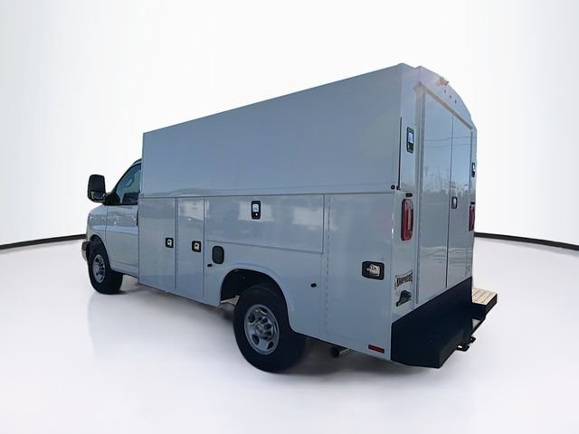 New 2025 Chevrolet Express 3500 w/ Power Convenience Package image 5